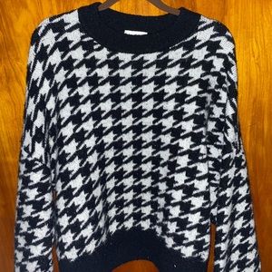 H&M Houndstooth Sweater